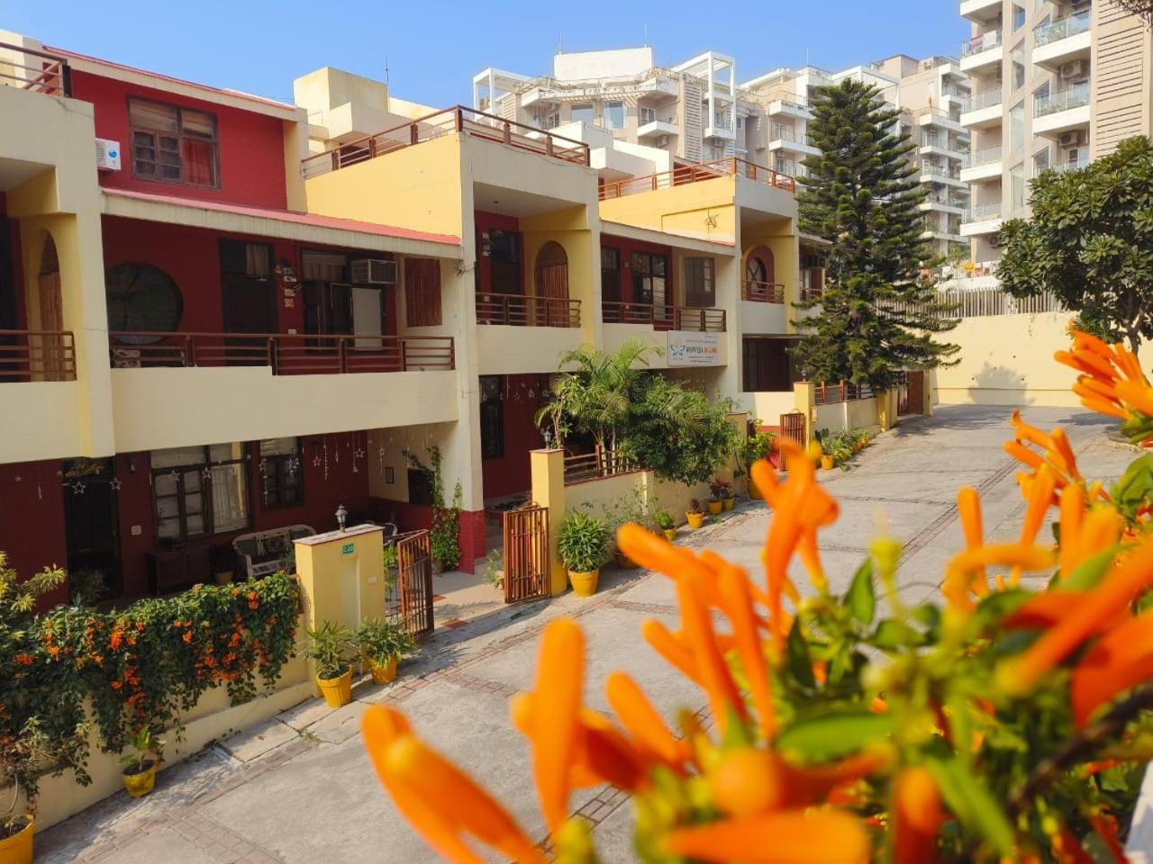 Ayurveda Bhavan Rishīkesh Exteriör bild