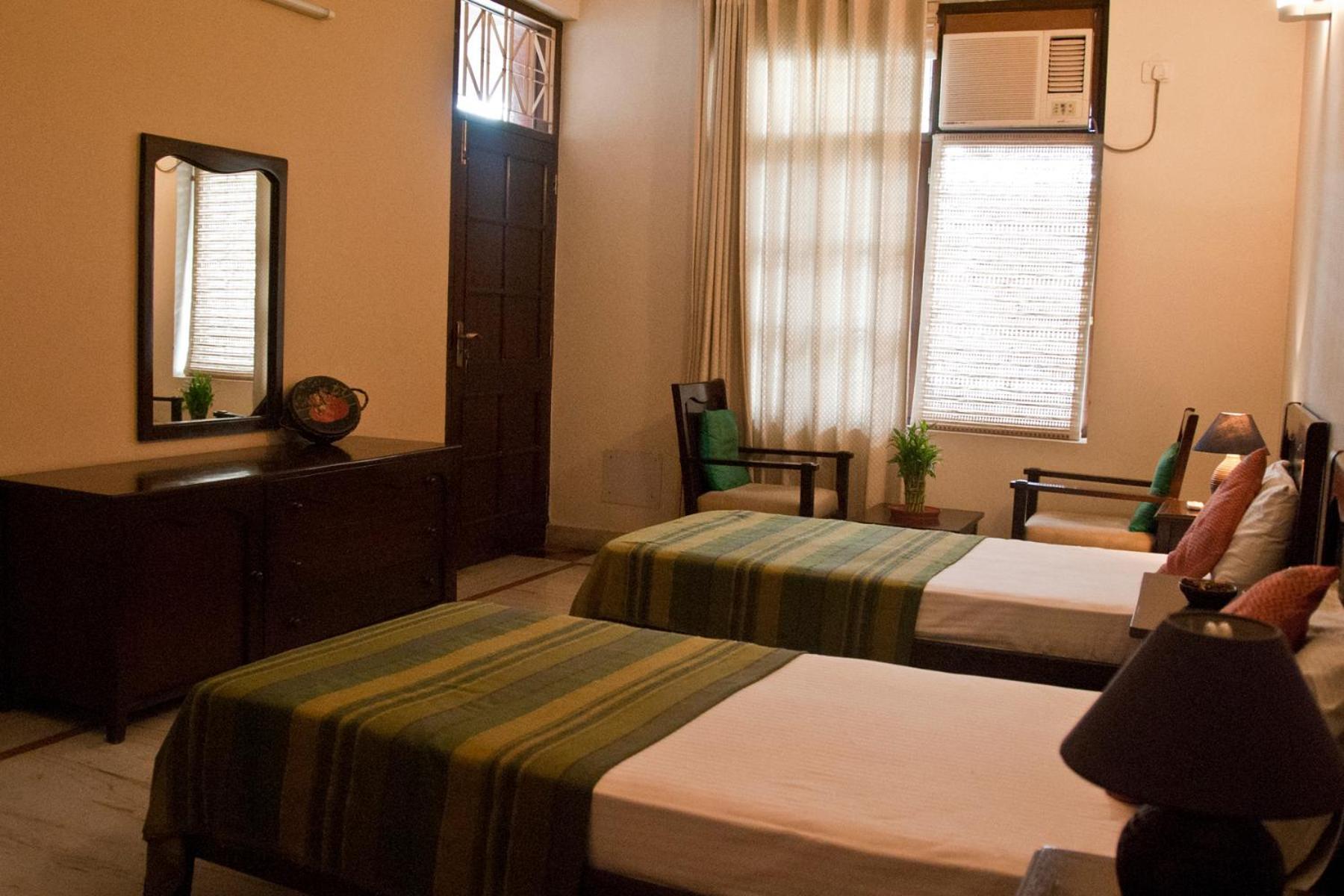 Ayurveda Bhavan Rishīkesh Exteriör bild